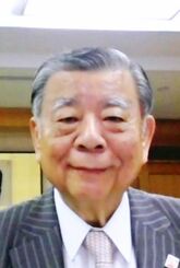 沖縄への思いを語る村崎正人理事長