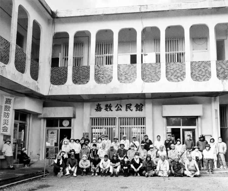 米軍統治下に米軍の資金で建設 沖縄のモダンな公民館、半世紀経ち